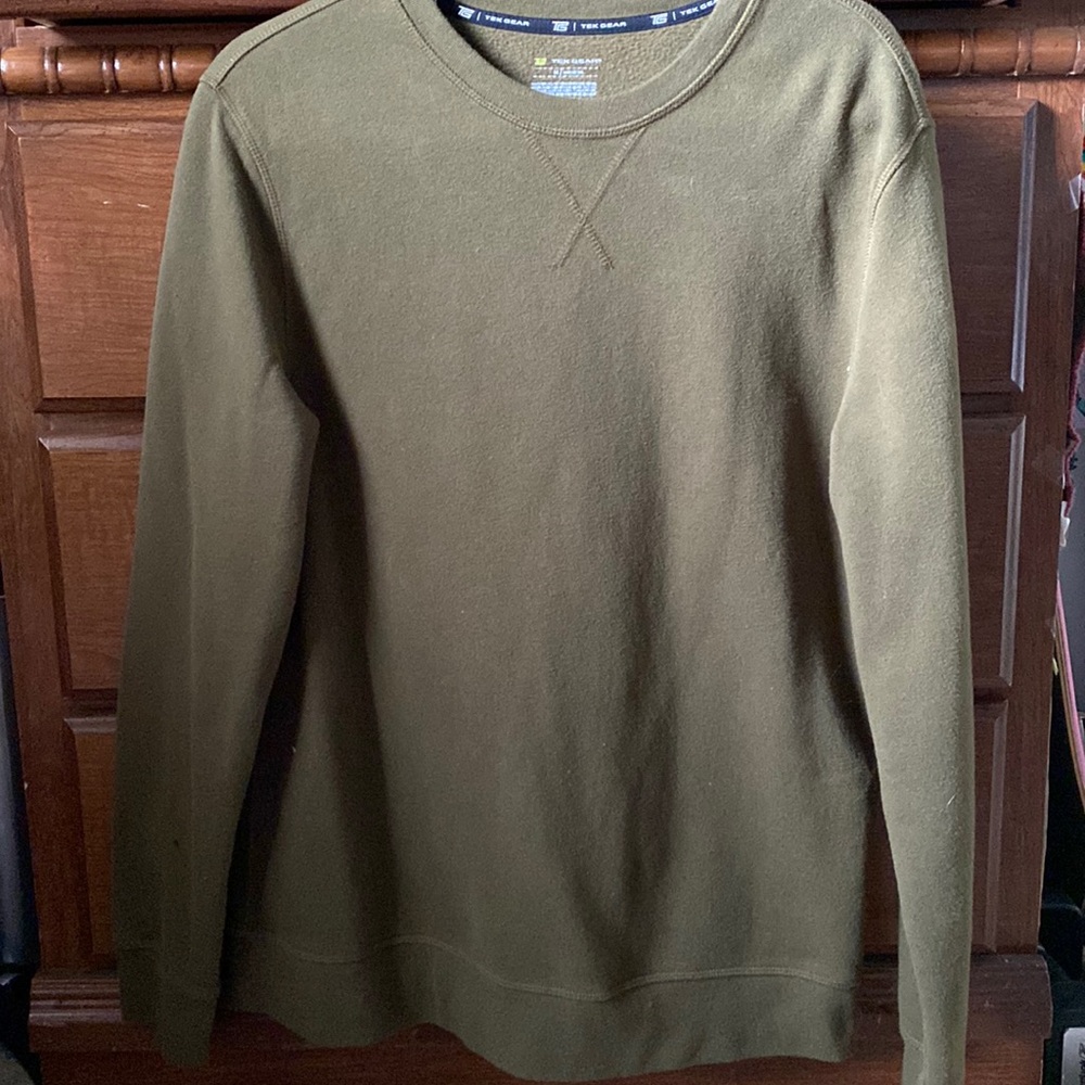 TWKGEAR womens green medium crew neck
